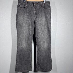 VTG Eddie Bauer Women’s Gray Bootcut Denim Jeans • Classic Five-Pocket • Zip Fly
